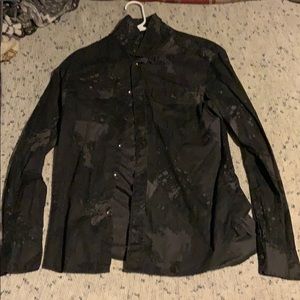 Rock and Republic Men’s button down shirt